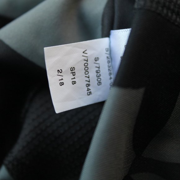 Athleta Camo Contender 7/8 Training Tight Black Grey Size XXS - Picture 10 of 11